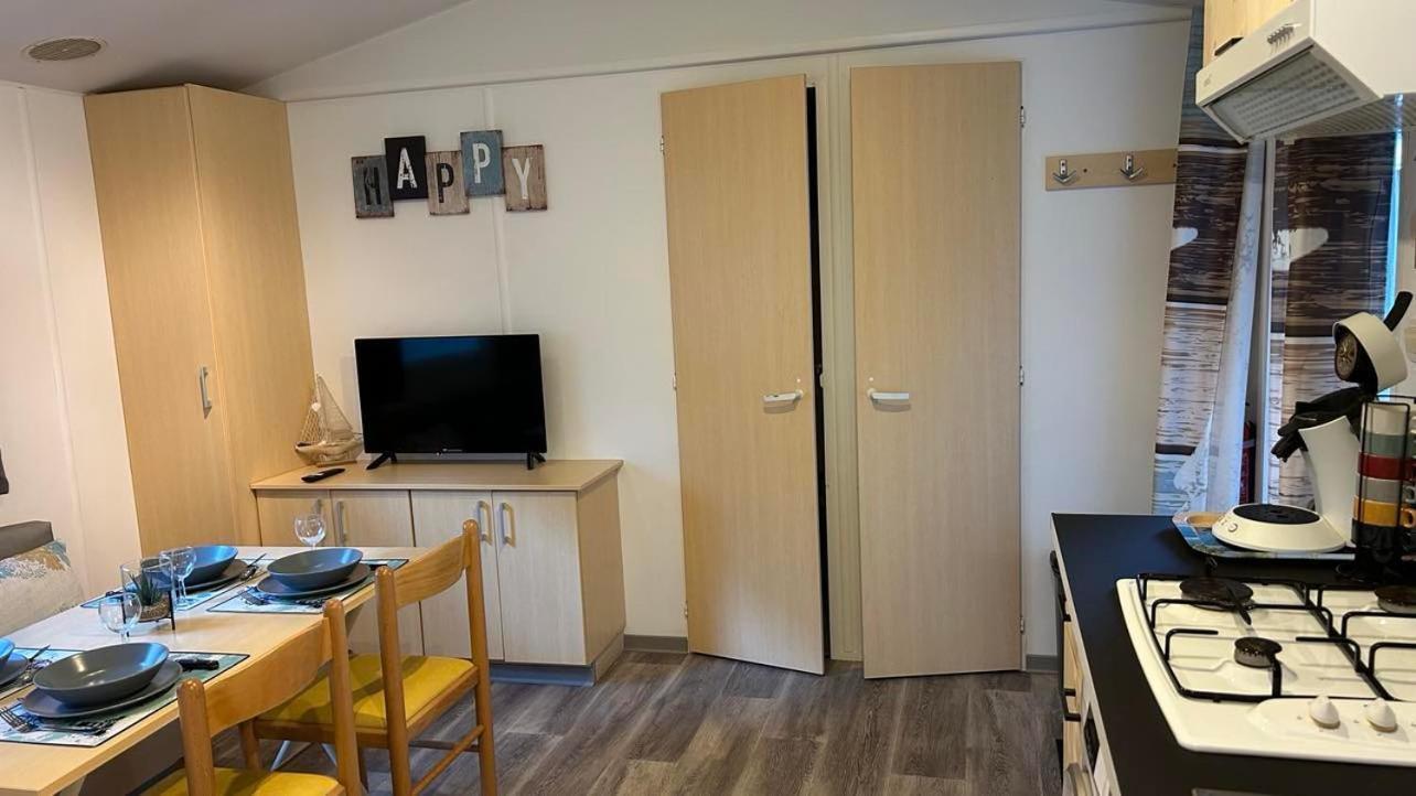 Mobil Home Les Sables D'Or Agde Le Grau-dʼAgde Exteriör bild